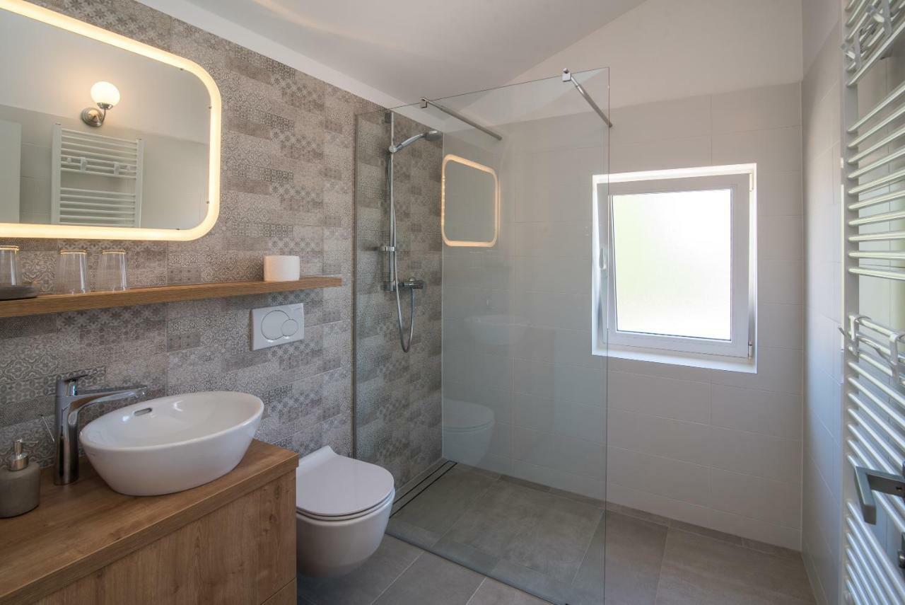 קרק Franko & Ana Apartments מראה חיצוני תמונה