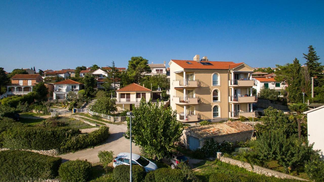 קרק Franko & Ana Apartments מראה חיצוני תמונה