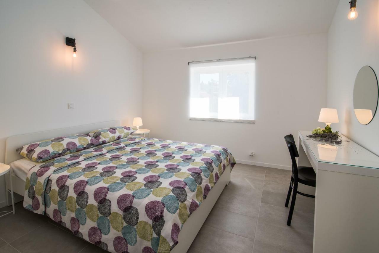 קרק Franko & Ana Apartments מראה חיצוני תמונה